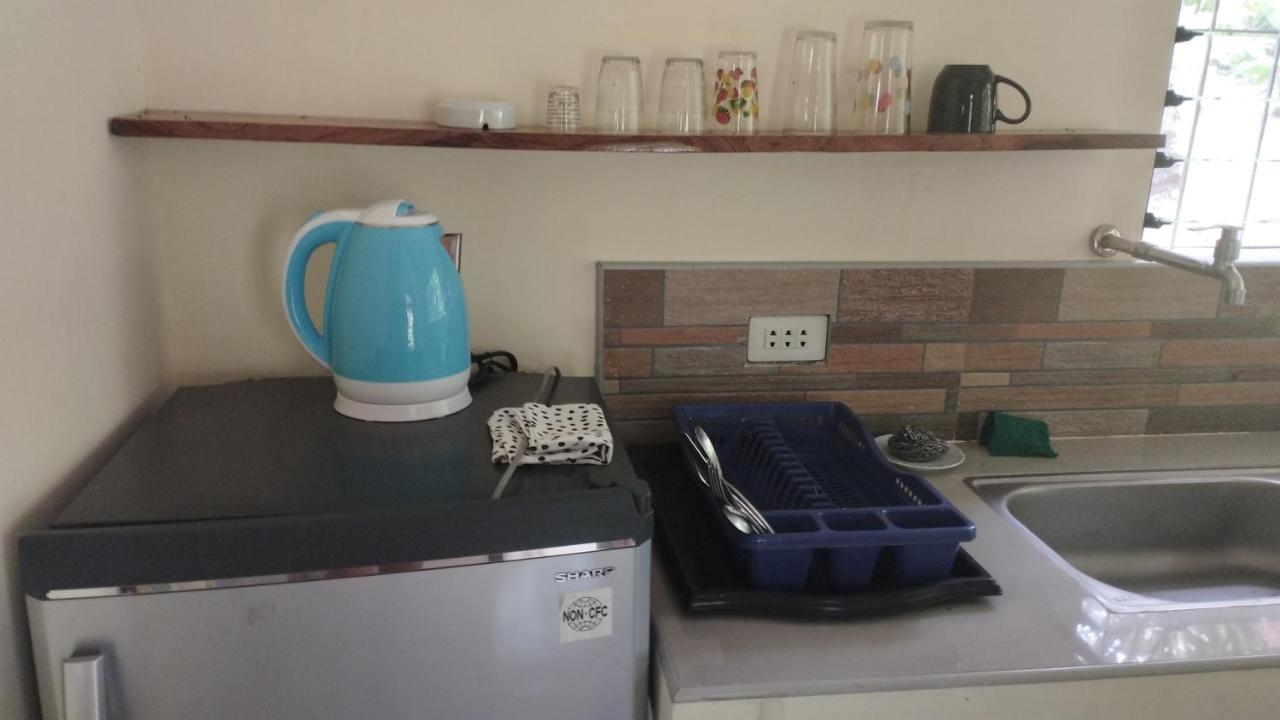 Acacia'S Cottages With Starlink Wifi Mambajao Kültér fotó