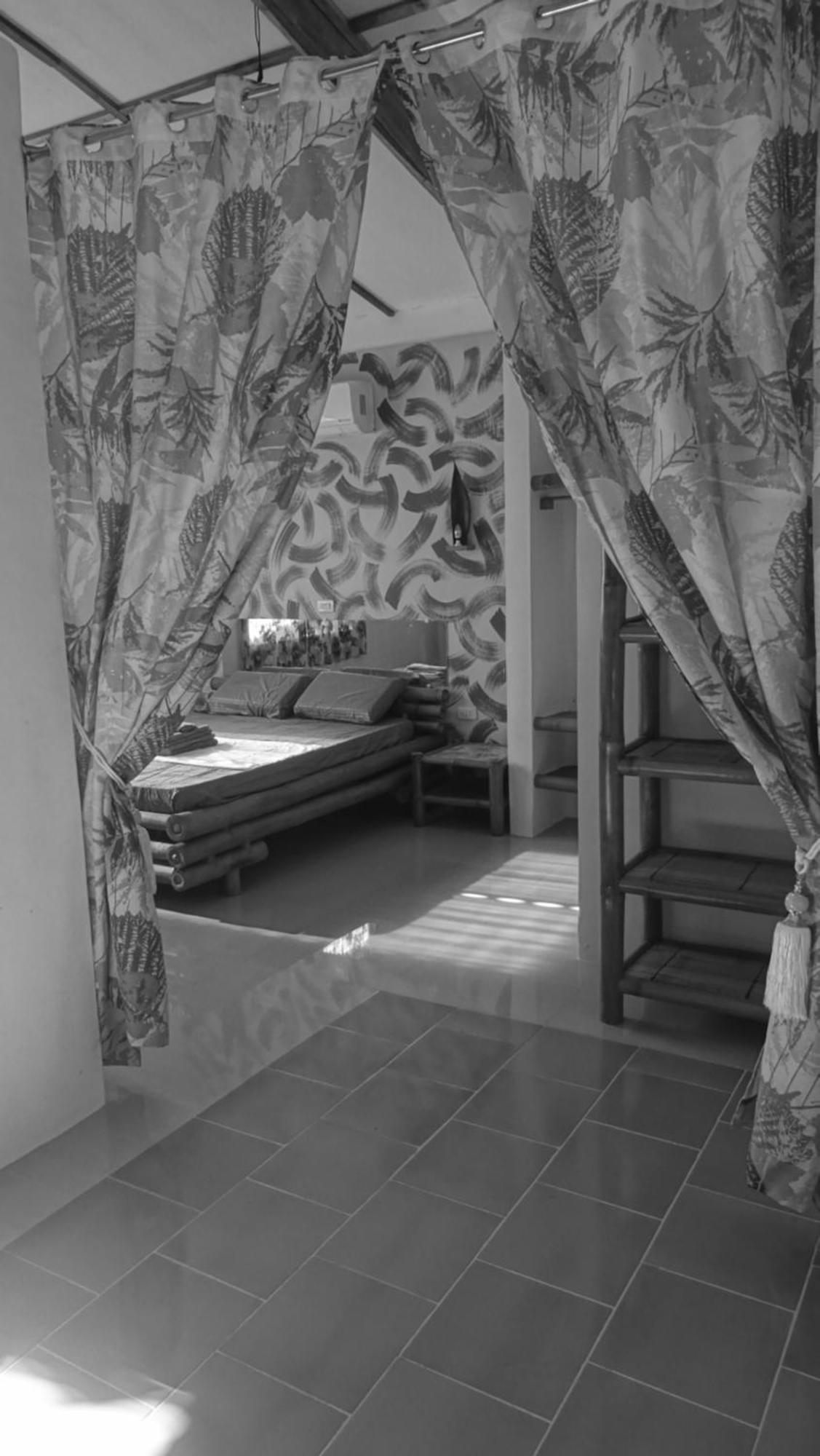 Acacia'S Cottages With Starlink Wifi Mambajao Kültér fotó